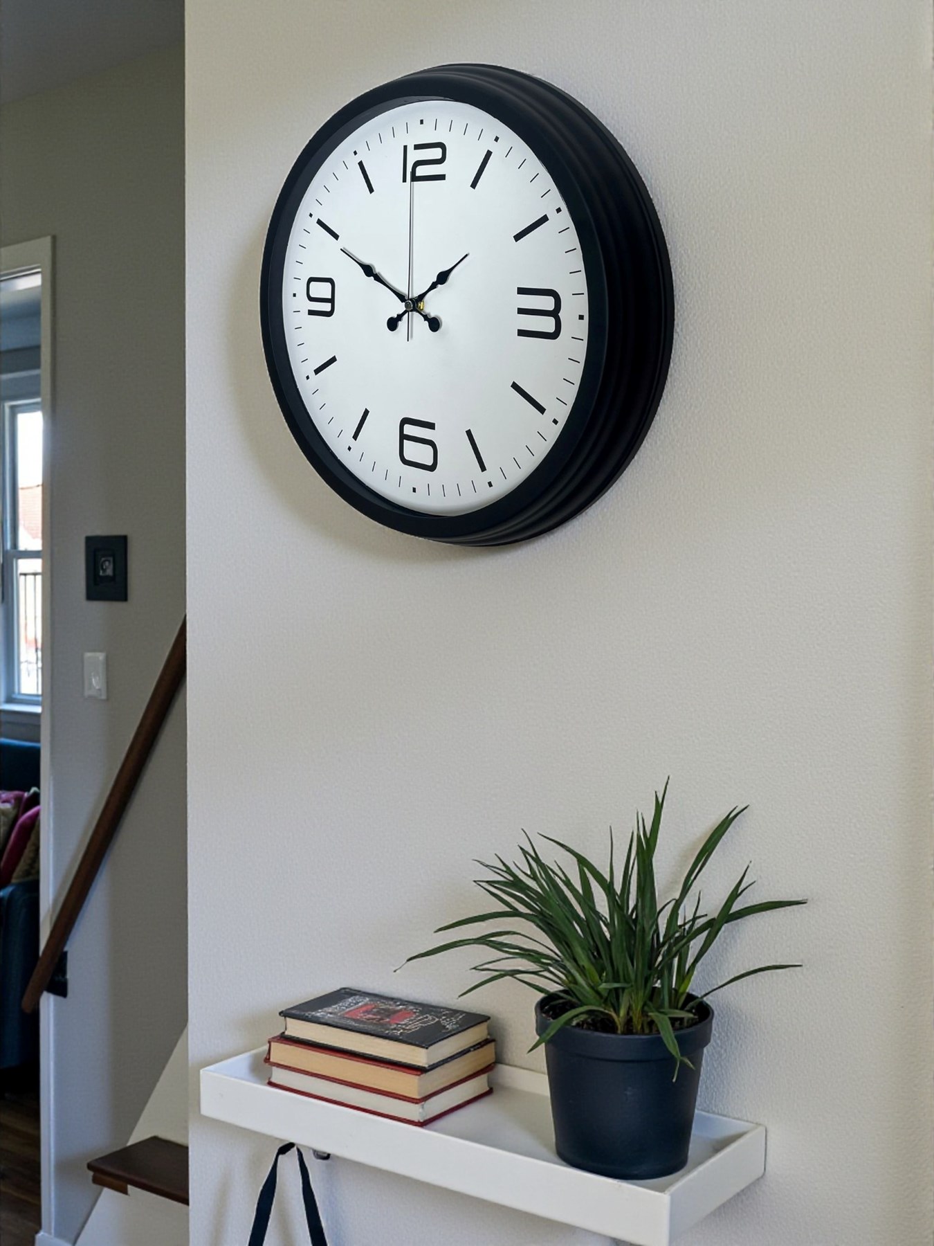 Zentime Sade & Şık Siyah 40 cm Metal Dekoratif Duvar Saati