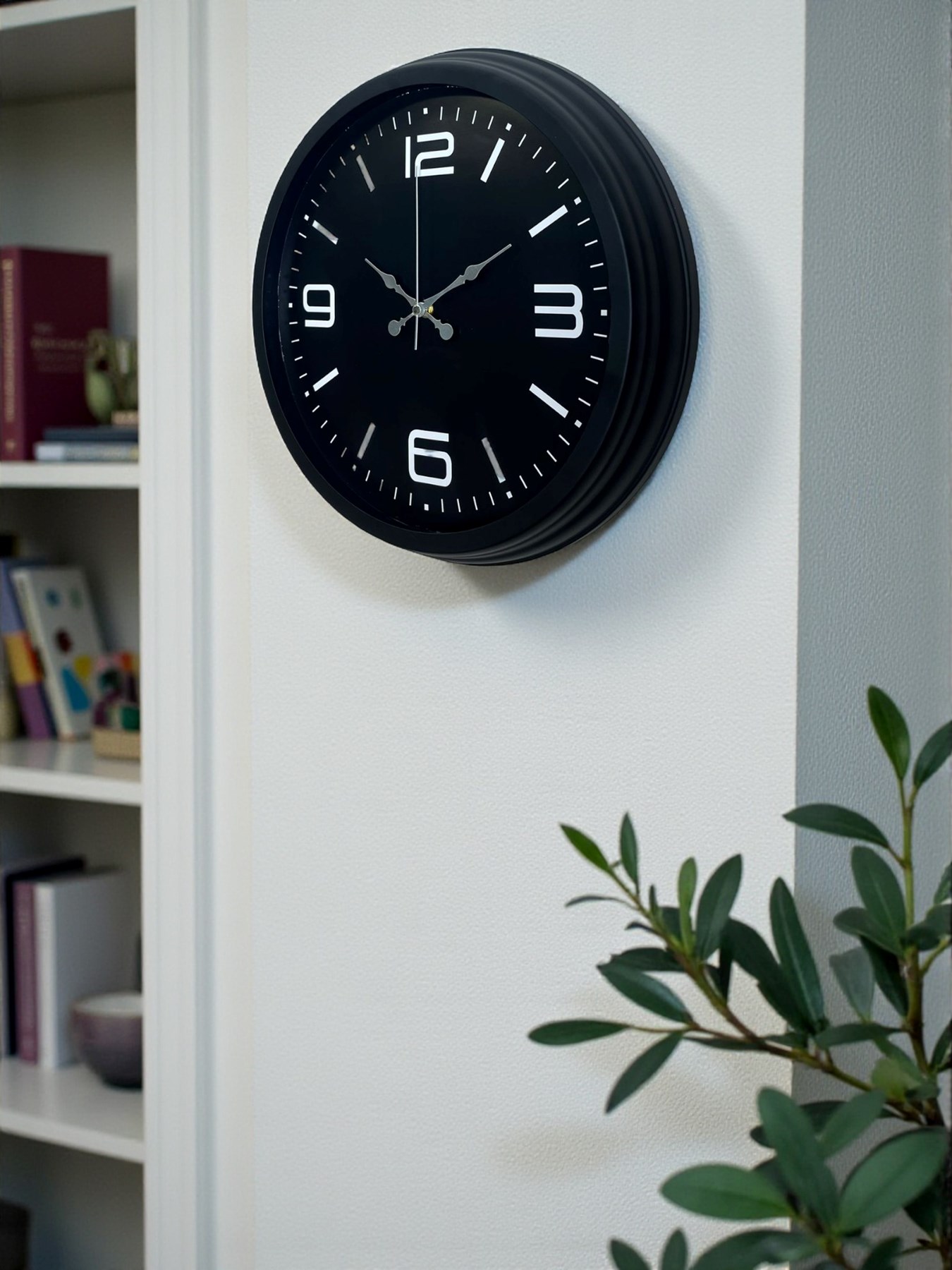 Zentime Black Royal Tasarım 40 cm Metal Duvar Saati