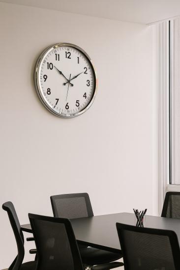 Zentime-Sade-Ve-Şık-Krom-52-Cm-Metal-Dekoratif-Duvar-Saati