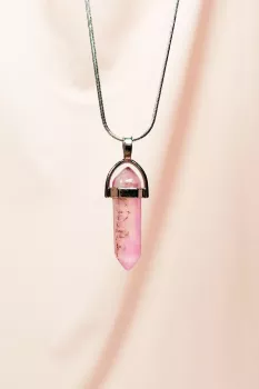 Pembe-Kuvars-Doğal-Taşı-Zincirli-El-Yapımı-Tasarımlı-Kolye-Uç:-3,5-cm-Zincir:-20-cm-Kutulu